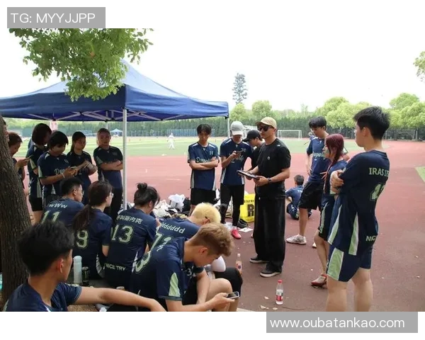 飞盘竞技背后的心理力量：深入解析杭州飞盘队的心理素质与团队精神MBA